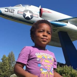 Meet your Posher, Kofi ra